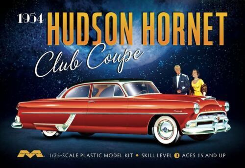 Moebius 1/25 1954 Hudson Hornet Coupe Plastic Model Kit