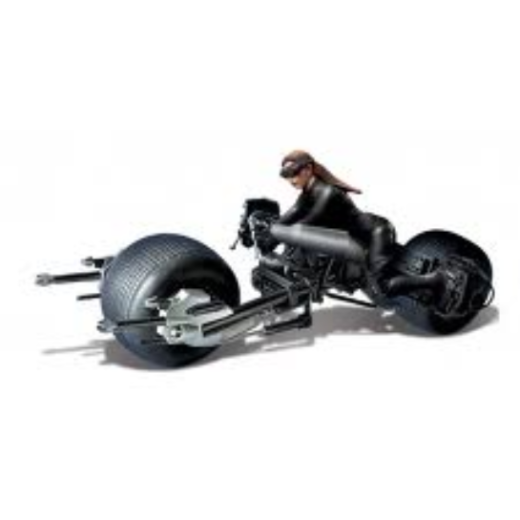 Moebius Catwoman w/Bat-Pod Plastic Model Kit